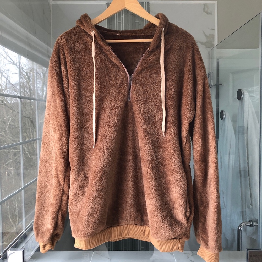 NWOT brown fleece hoodie